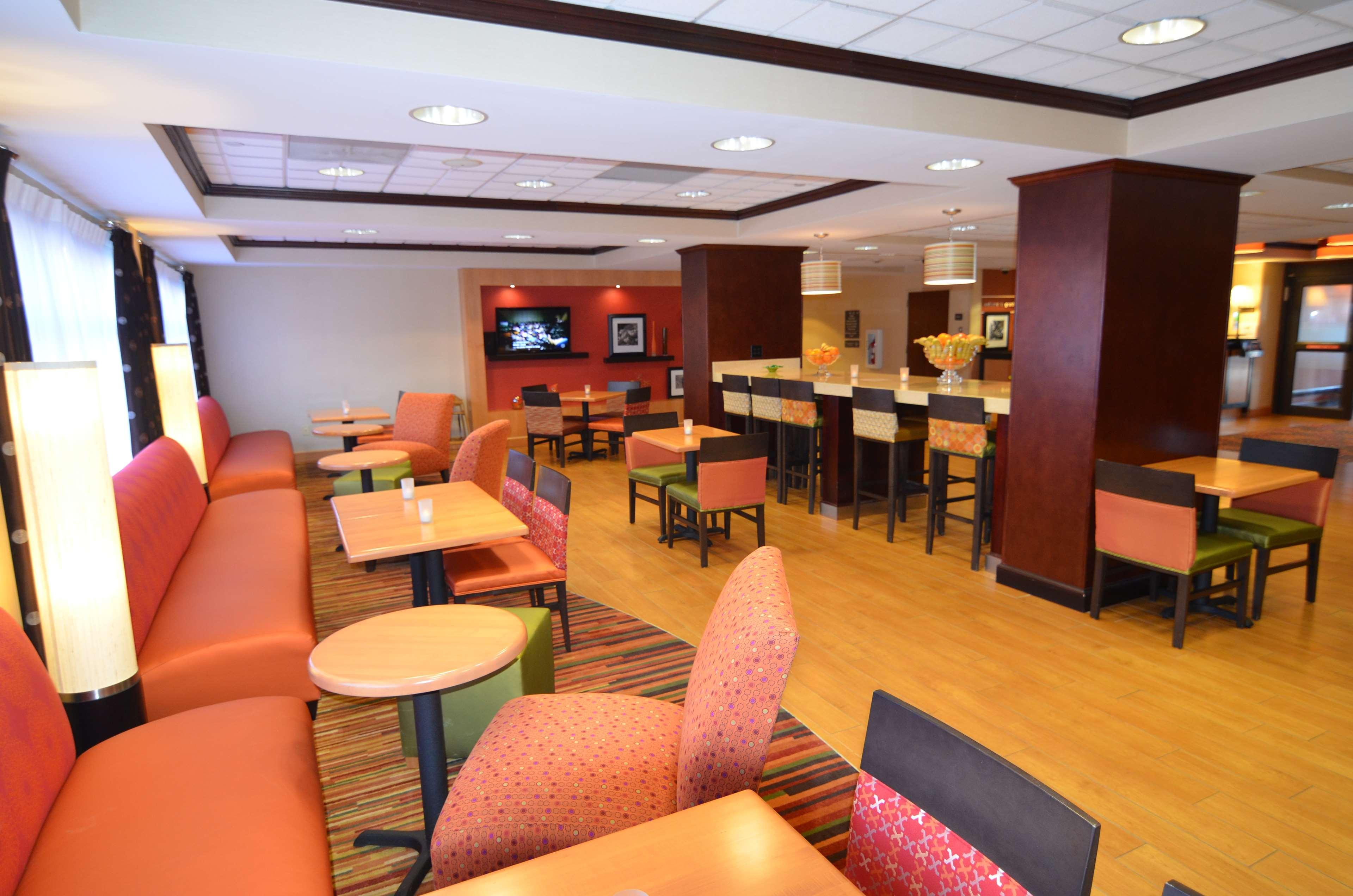 Hampton Inn Groton/Mystic מראה חיצוני תמונה