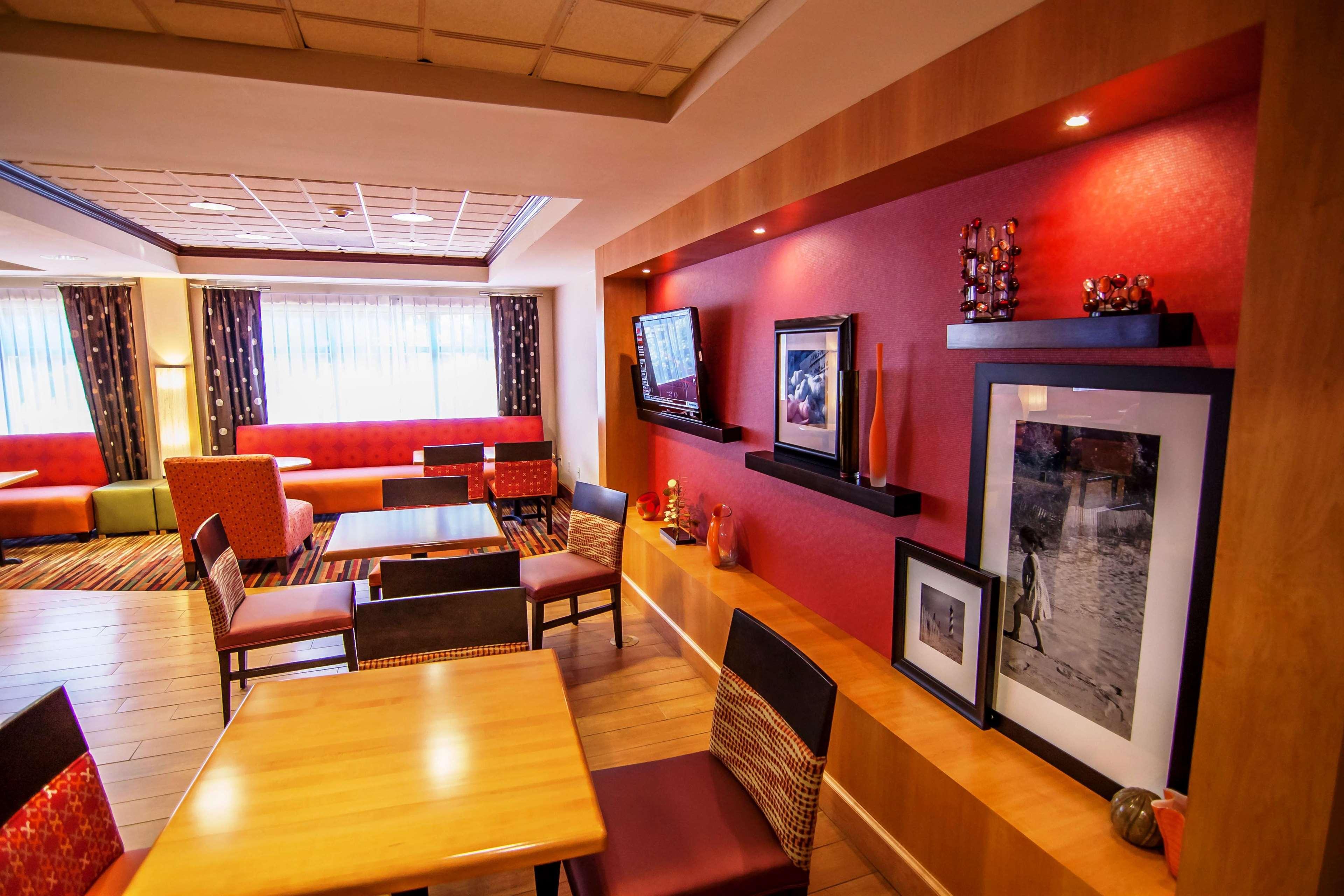 Hampton Inn Groton/Mystic מראה חיצוני תמונה