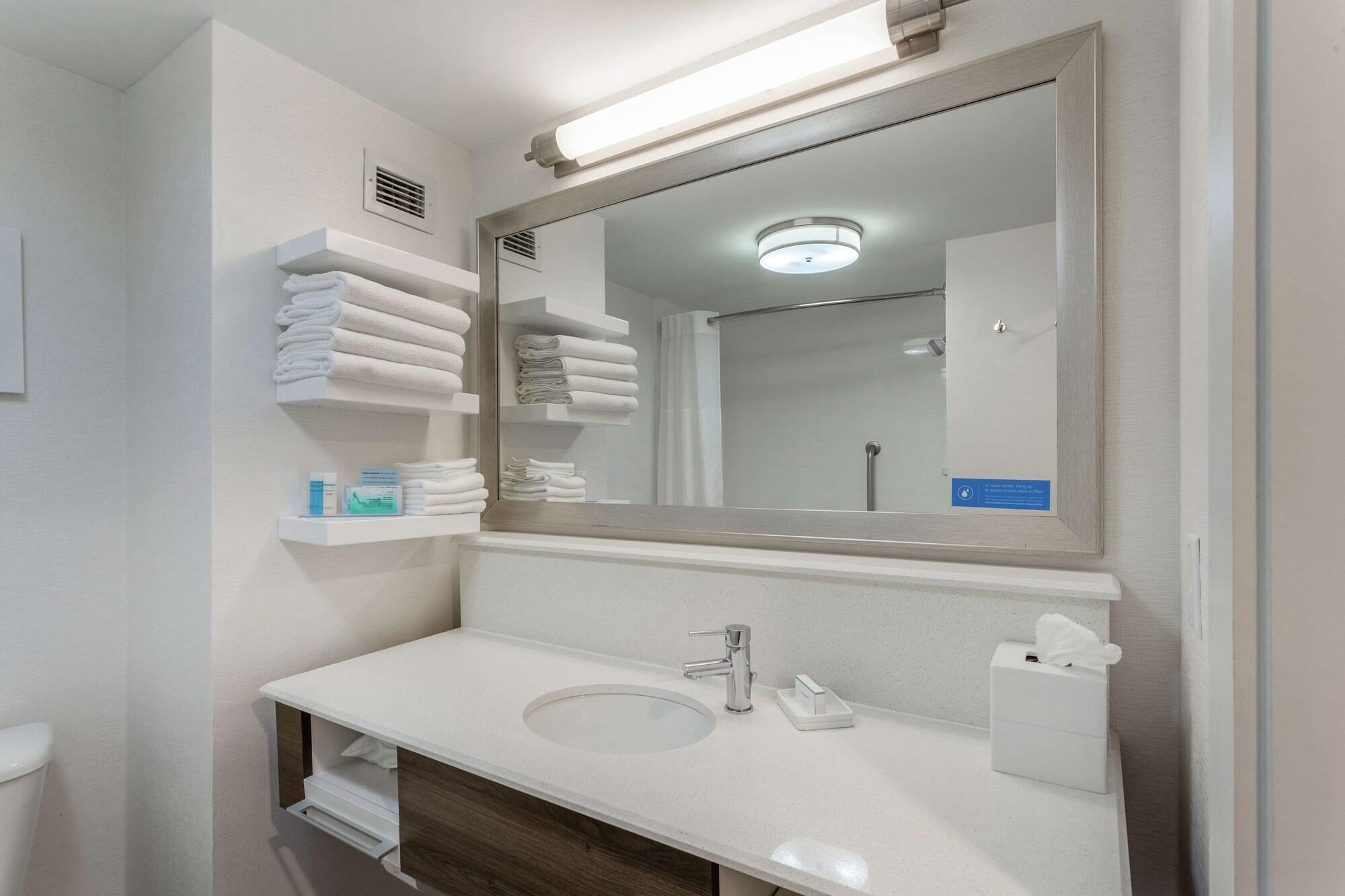 Hampton Inn Groton/Mystic מראה חיצוני תמונה