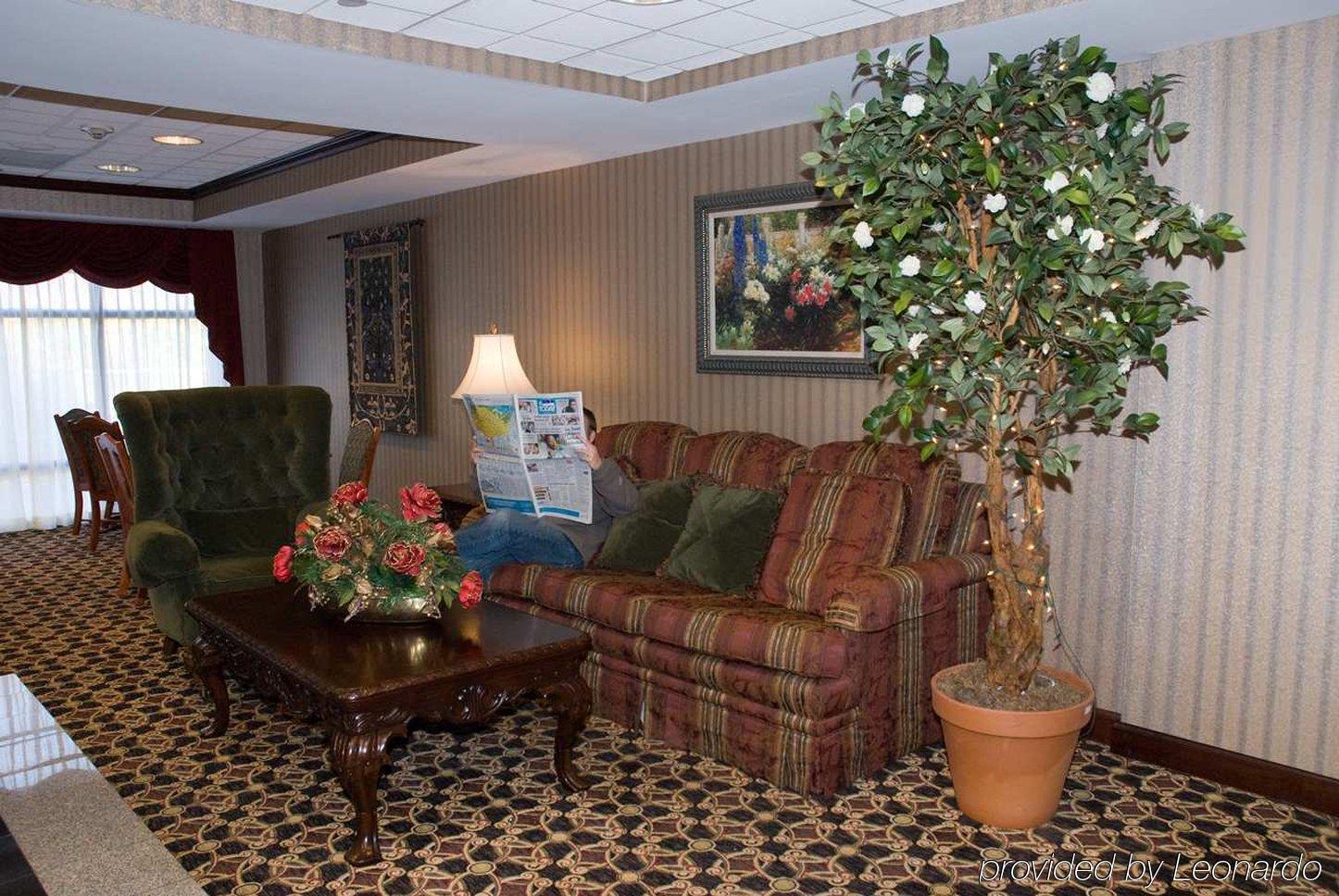 Hampton Inn Groton/Mystic מראה פנימי תמונה
